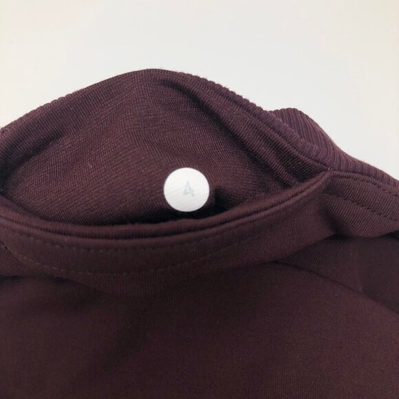 Lululemon Seek The Heat Crop Bordeaux Drama Size 4 - Picture 6 of 6